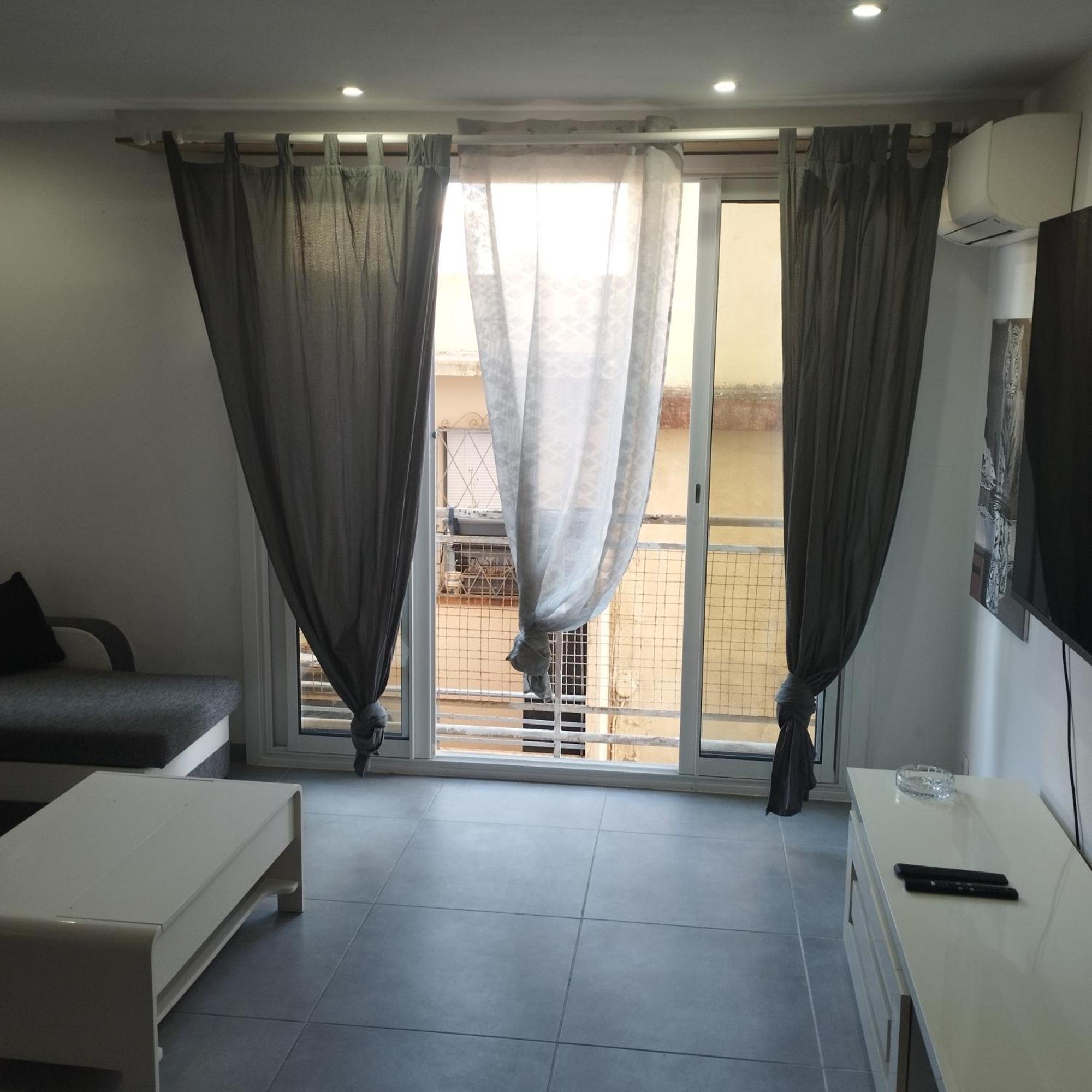 Apartment Jolie 2p Au Centre De Golfe-juan A 2mn Des Plages Vallauris
